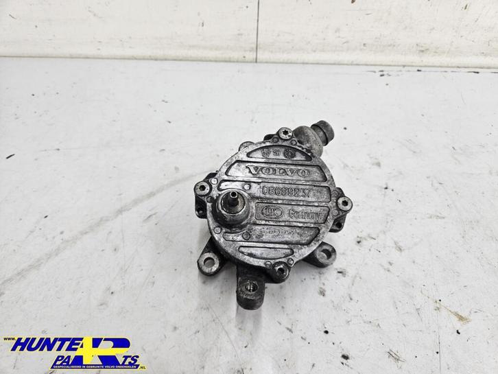 Vacuum pomp Volvo V70/S80/S60/XC90/V50 II ('00-'08) 08699237, Auto-onderdelen, Motor en Toebehoren, Volvo, Gebruikt, Ophalen of Verzenden