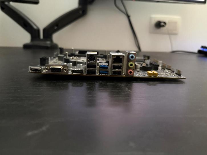 Intel i5-11400F + MSI H510M PRO – Combo prêt à monter, Informatique & Logiciels, Processeurs, Utilisé, 6-core, 3 à 4 Ghz, Enlèvement