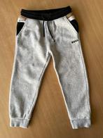 Chemise garçon Tommy 3ans (98), pantalons Boss, veste IKKS, Enfants & Bébés, Garçon, IKKS, Enlèvement, Pantalon