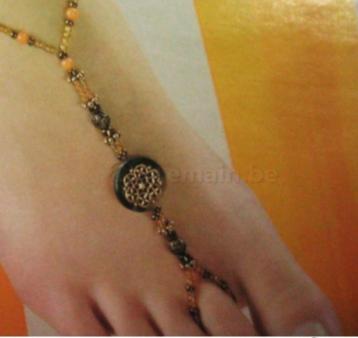 AVON: hier komt de zon, sieraden voor voeten beschikbaar voor biedingen
