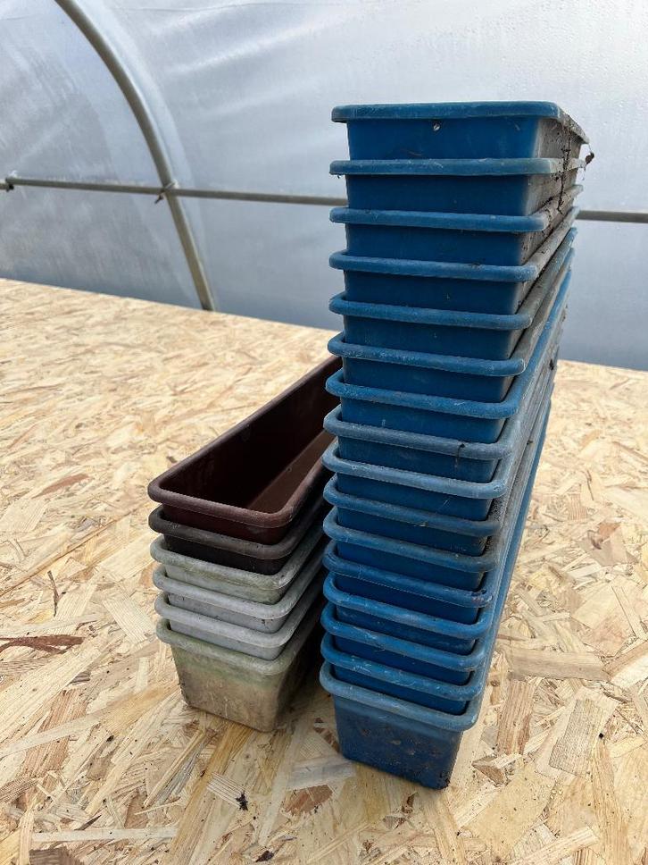 bloembakken 80 cm, Tuin en Terras, Bloembakken en Plantenbakken, Gebruikt, Kunststof, Binnen, Balkon, Tuin, Minder dan 30 cm, 60 tot 100 cm