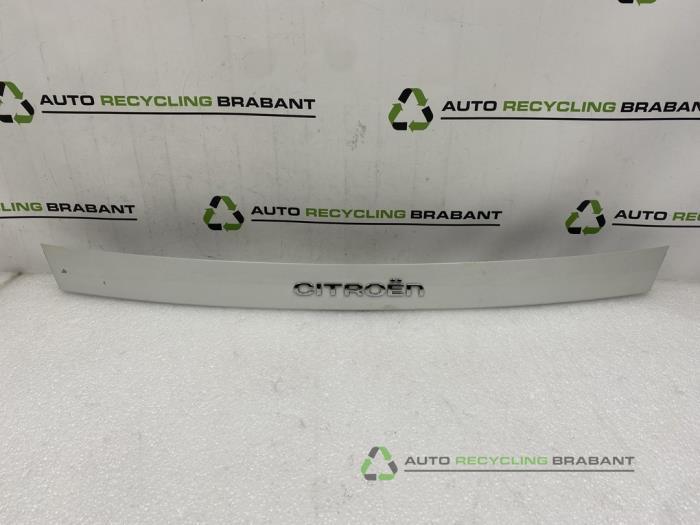 Handgreep Achterklep van een Citroen DS4, Auto-onderdelen, Carrosserie, Gebruikt, 3 maanden garantie, Ophalen of Verzenden