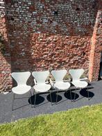 Fritz Hansen design stoelen set 4p., Huis en Inrichting, Stoelen, Ophalen of Verzenden, Zo goed als nieuw, Vier, Grijs
