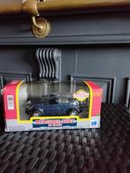 Mercedes-Benz op schaal 1:32, Hobby en Vrije tijd, Modelauto's | 1:32, Ophalen of Verzenden, Zo goed als nieuw, Auto, Overige merken