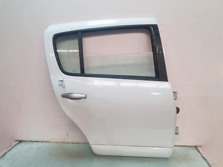 PORTIER RECHTS ACHTER Dacia Sandero I (BS) (|821008795R|), Auto-onderdelen, Carrosserie, Deur, Dacia, Achter, Rechts, Gebruikt