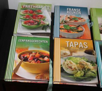 8 DELEN UIT DE SERIE "MEER DAN 100 ONMISBARE RECEPTEN" beschikbaar voor biedingen