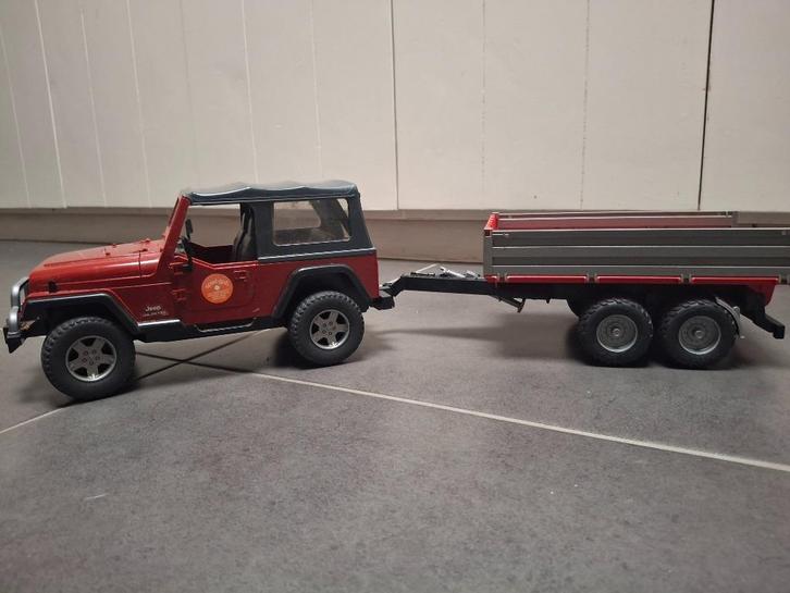 Bruder jeep met aanhangwagen, Kinderen en Baby's, Speelgoed |Speelgoedvoertuigen, Gebruikt, Ophalen of Verzenden