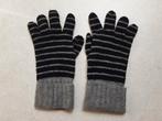 Zwarte handschoenen met grijze lijnen H&M one size, Kleding | Dames, Mutsen, Sjaals en Handschoenen, Handschoenen, Gedragen, H&M