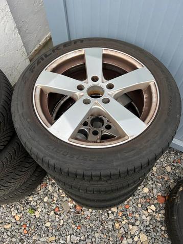 BMW X1 velgen en banden 17 inch beschikbaar voor biedingen