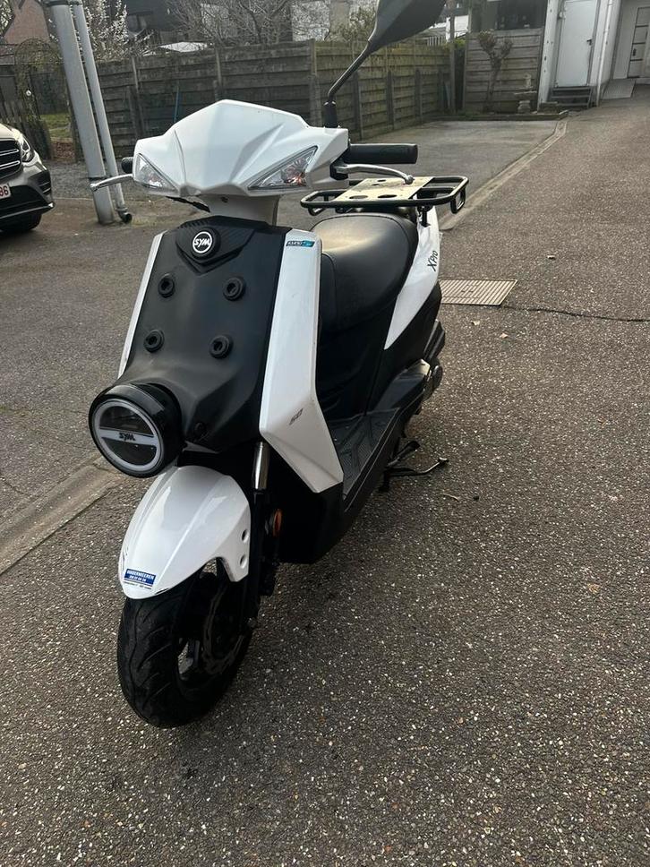 Sym x’Pro B klasse, Fietsen en Brommers, Scooters | SYM, Zo goed als nieuw, Overige modellen, Klasse B (45 km/u), Benzine, Ophalen