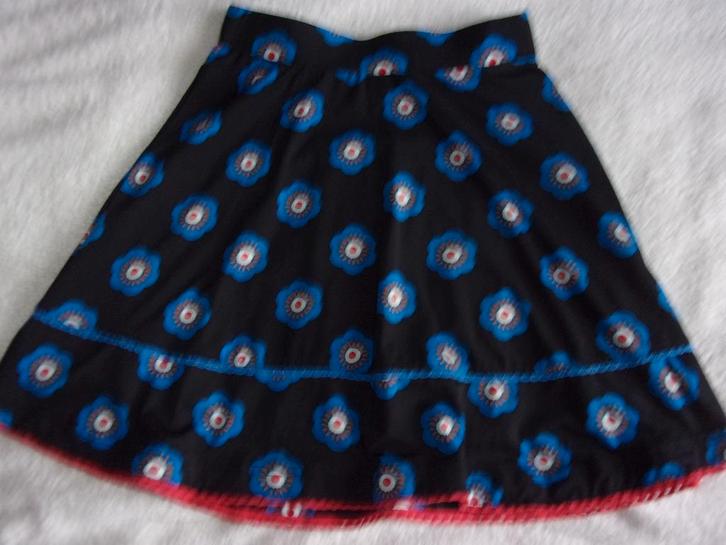 Mooi rokje. Maat 134, Kinderen en Baby's, Kinderkleding | Maat 134, Zo goed als nieuw, Meisje, Jurk of Rok, Ophalen of Verzenden