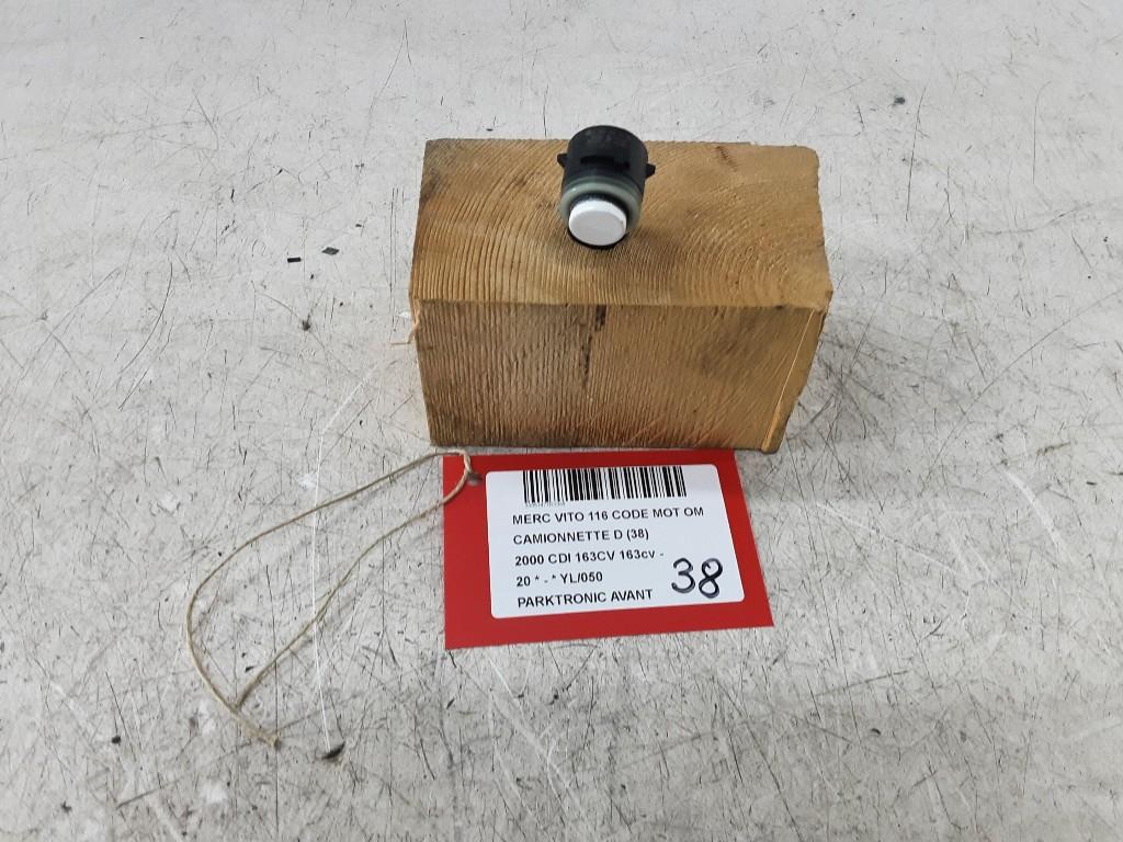 PARKEERSENSOR Mercedes-Benz Vito (447.6) (A0009055504), Gebruikt, Mercedes-Benz, Mevr. I. Hauben, Rue de l'Espoir 34 34
4030  GRIVEGNÉE, BE