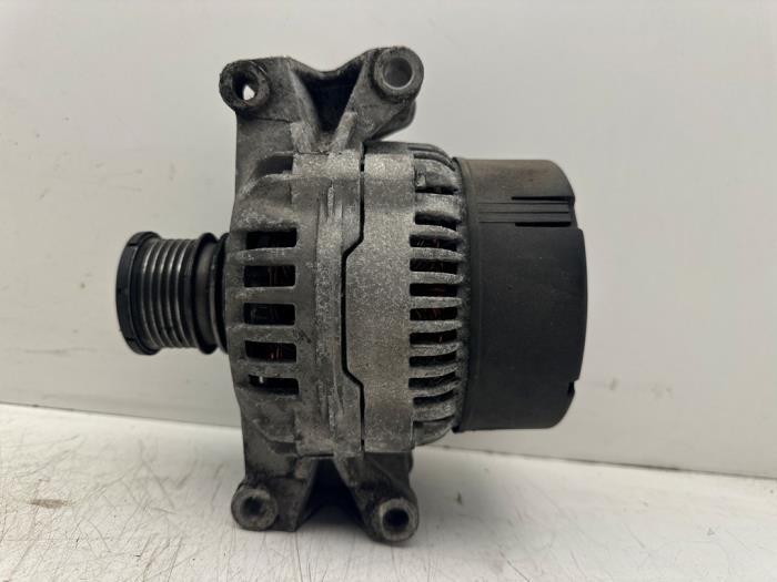 Dynamo van een Mercedes Sprinter, Auto-onderdelen, Motor en Toebehoren, Mercedes-Benz, Gebruikt, 3 maanden garantie, Ophalen of Verzenden