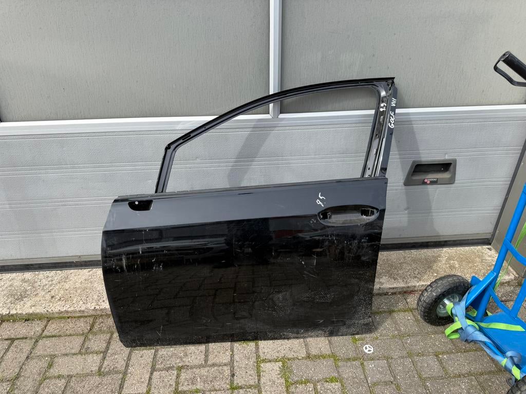 Volkswagen Golf 8 portier deur links voor, Ophalen