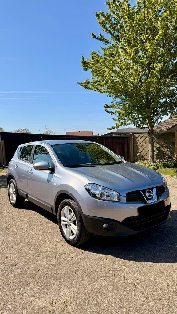 Nissan Qashqai / Trekhaak / Camera / Garantie, Autos, Nissan, Capteur de stationnement, Achat, 1589 kg, Boîte manuelle