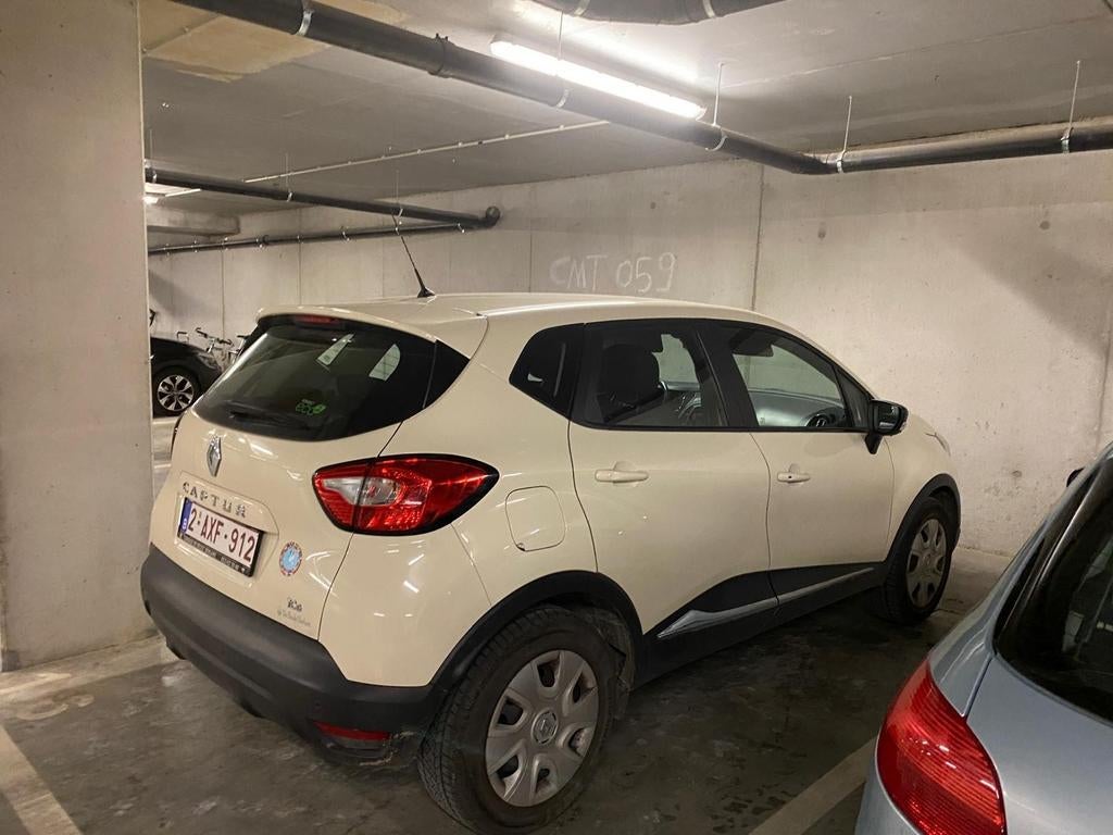 Renault captur, Immo, Garages & Places de parking, Province de Flandre-Orientale