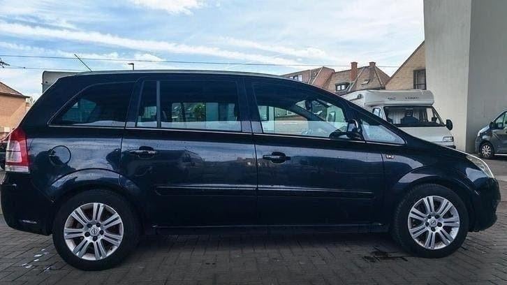 Opel Zafira 7 litres 1.7cc 2010 Diesel Euro5, Autos, Opel, Euro 5, Achat, Boîte manuelle, Cruise Control