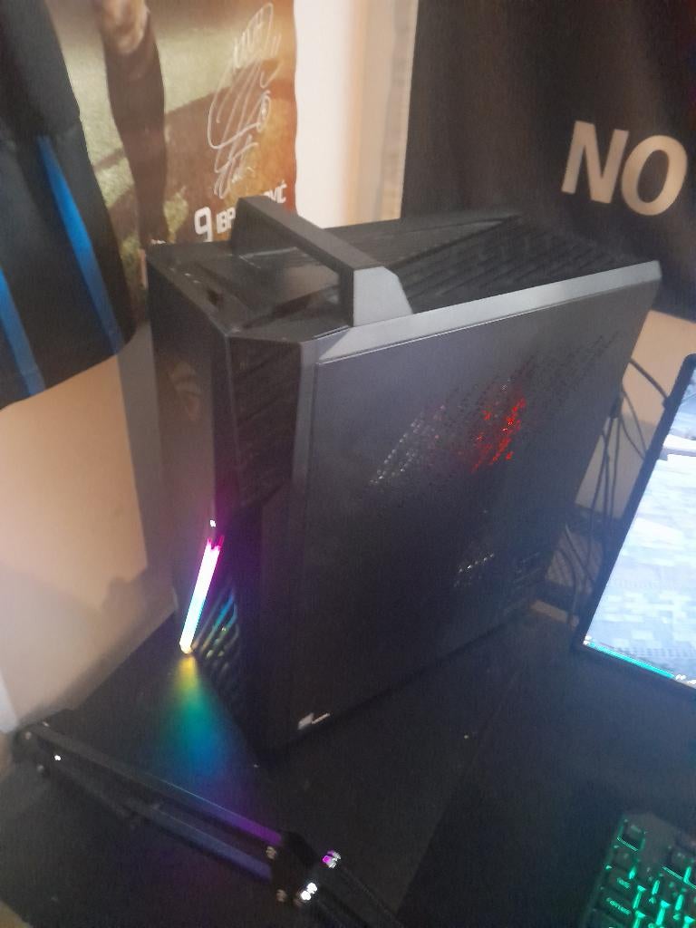 gaming pc, Ophalen, 256 GB, ASUS, Zo goed als nieuw