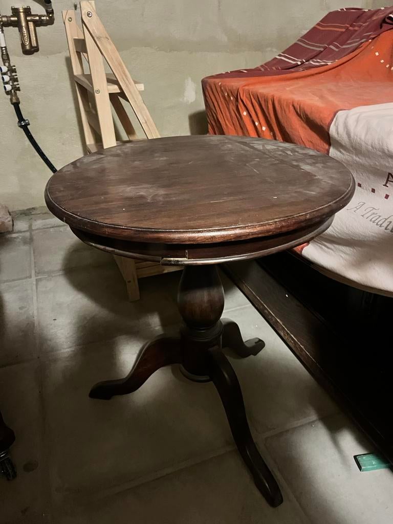 Antiek tafeltje, Ophalen