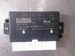 Boitier aide stationnement Volkswagen Polo 6 i5QA919294J, Auto-onderdelen, Overige Auto-onderdelen, Volkswagen, Gebruikt, Ophalen