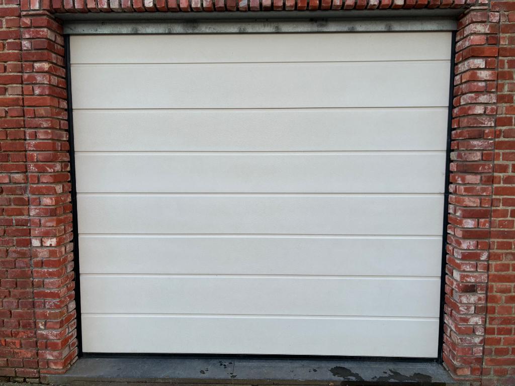 Sectionaalpoort handmatig (zonder motor)