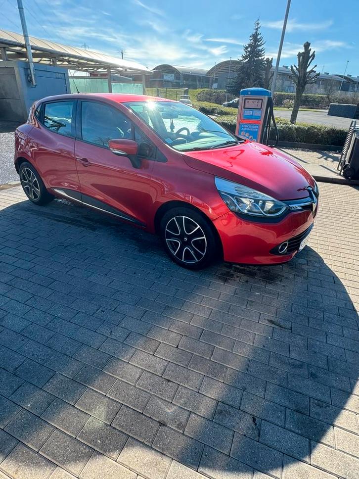 RENAULT Clio IV Expression 1.5 DCi 55 KW 4CV 2013 2 cartes, Autos, Renault, Particulier, Clio, ABS, Régulateur de distance, Airbags