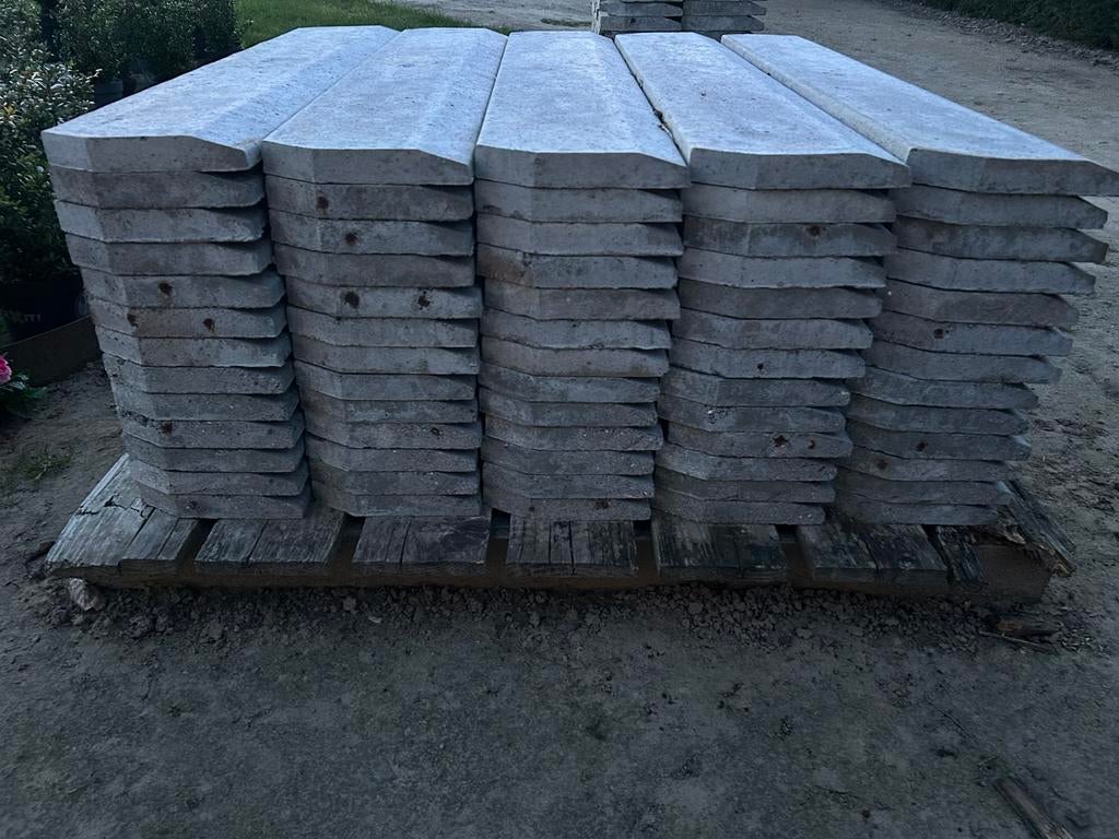 Borduren, Tuin en Terras, Ophalen, Zo goed als nieuw