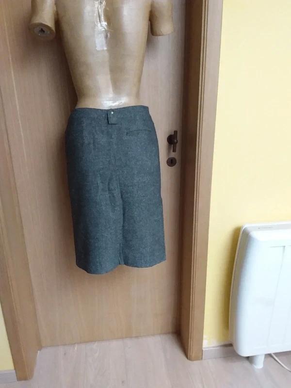 Jupe mi-saison gris chiné – Cicerone – Taille 36, Vêtements | Femmes, Jupes, Porté, Taille 36 (S), Gris, Longueur genou, Enlèvement ou Envoi