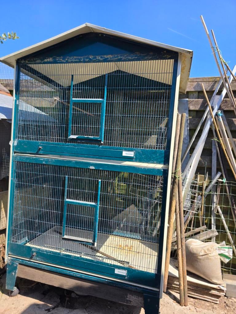 Te koop heel mooi volière, Ophalen, Volière