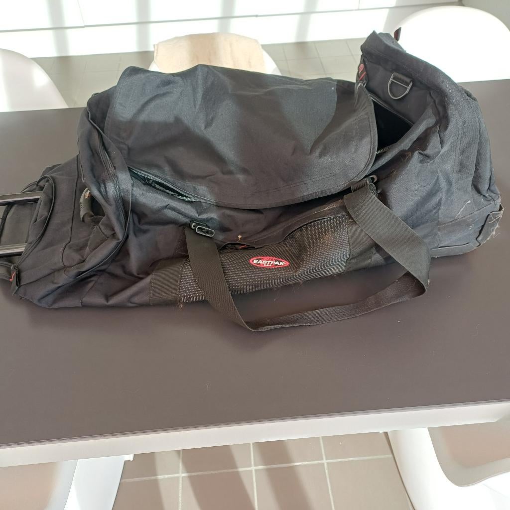 eastpak reistas, Ophalen, Gebruikt, Zwart, 80 cm of meer