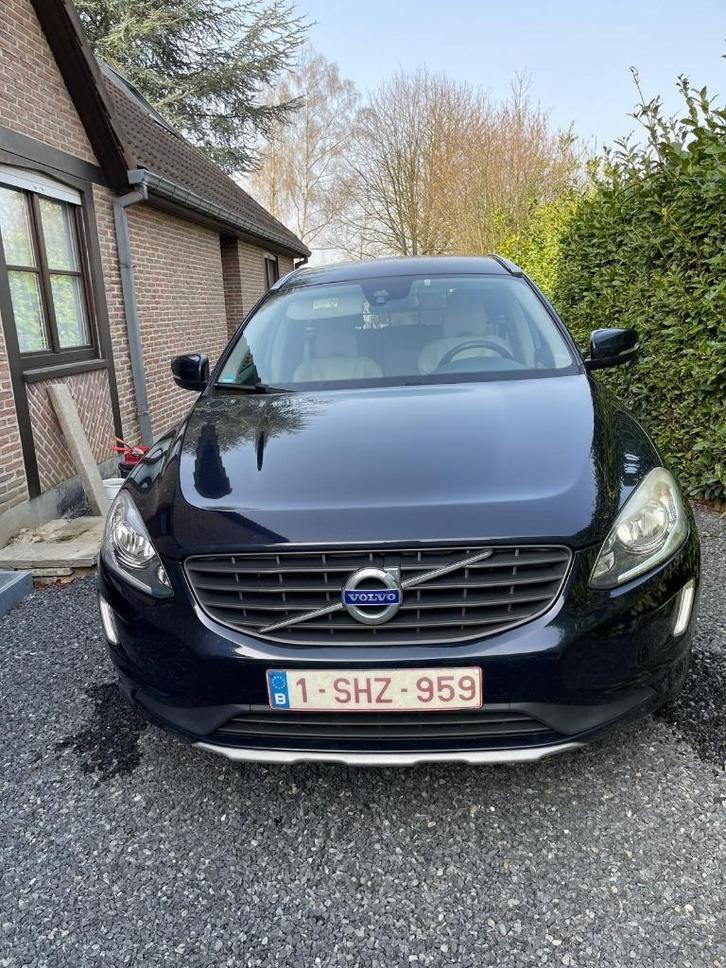 Volvo XC60 Ocean Race 2017; 126869km, Autos, Volvo, Particulier, XC60, ABS, Airbags, Air conditionné, Alarme, Bluetooth, Ordinateur de bord