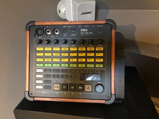KORG KR-55 PRO DRUMCOMPUTER, Muziek en Instrumenten, Drumcomputers, Zo goed als nieuw, Korg, Ophalen