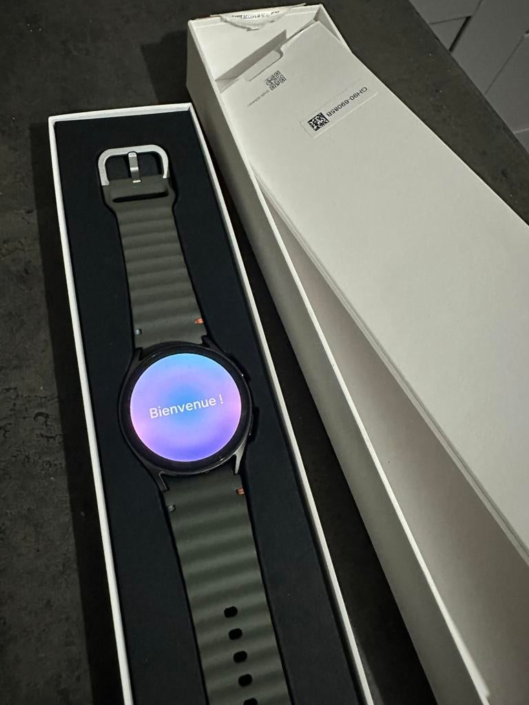 Samsung Galaxy Watch7 horloge, volledige doos, Ophalen of Verzenden, Zo goed als nieuw