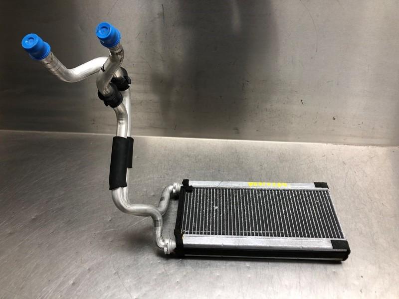 RADIATEUR DE CHAUFFAGE Lexus SC (01-2001/07-2010), Utilisé, Lexus