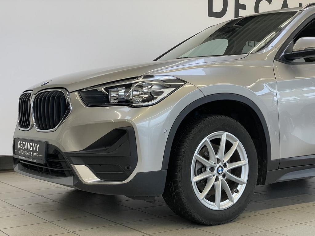 BMW X1 sDrive18i *Leder*Sensoren voor/achter, Autos, BMW, Argent ou Gris, Achat, Entreprise, 136 ch