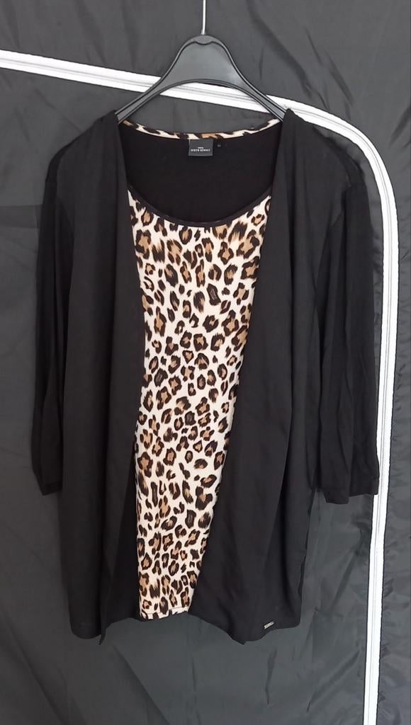 Dames tuniek/blouse maat 50 merk your sixth sense by C&A., Kleding | Dames, Grote Maten, Zo goed als nieuw, Blouse of Tuniek, Zwart
