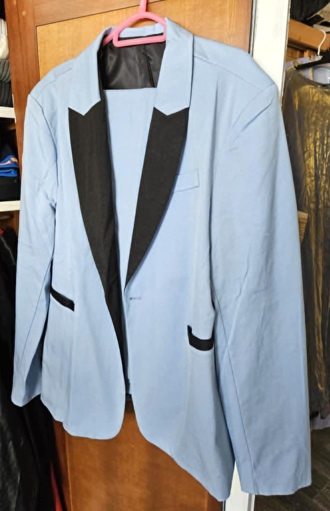 costume homme bleu ciel Deux Pièces  neuf, Enlèvement, Neuf, Taille 52/54 (L), Bleu