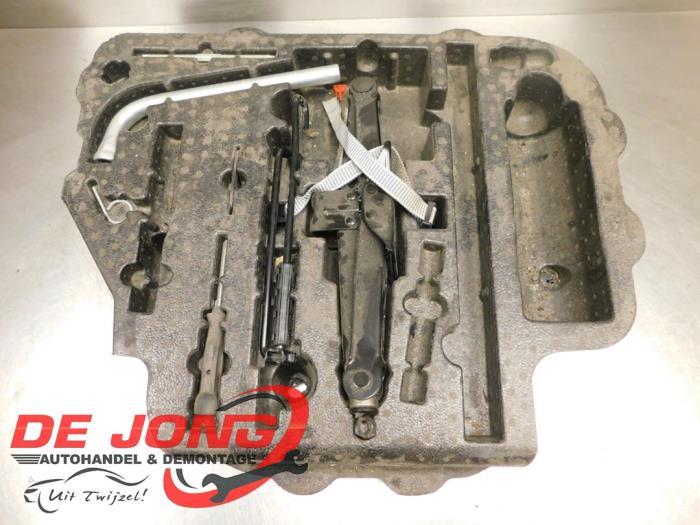Ensemble cric d'un Volkswagen Caddy, Autos : Pièces & Accessoires, Autres pièces automobiles, Volkswagen, Utilisé, 3 mois de garantie