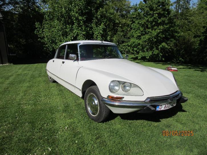 Citroen DS 21 Pallas 1972, Auto's, Oldtimers, Particulier, Adaptieve lichten, USB, Citroën, Benzine, Berline, 4 deurs, Handgeschakeld