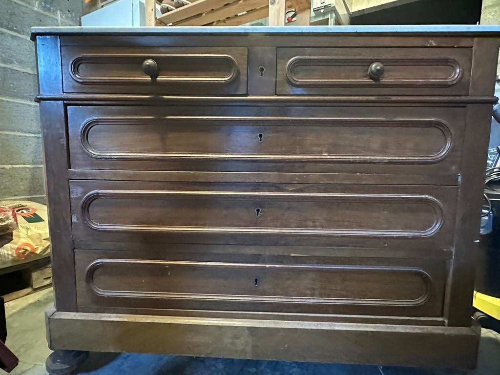 Commode ancienne en bois massif – style classique / XIXe, Ophalen, Gebruikt, Eikenhout