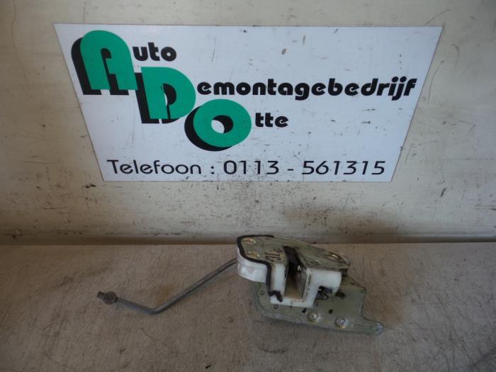 Serrure portière mécanique 2portes droite d'un Honda Civic, Autos : Pièces & Accessoires, Carrosserie & Tôlerie, Honda, Utilisé