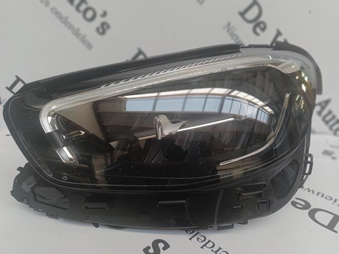 Phare gauche d'un Mercedes E-Klasse, Autos : Pièces & Accessoires, 3 mois de garantie, Utilisé, -, -