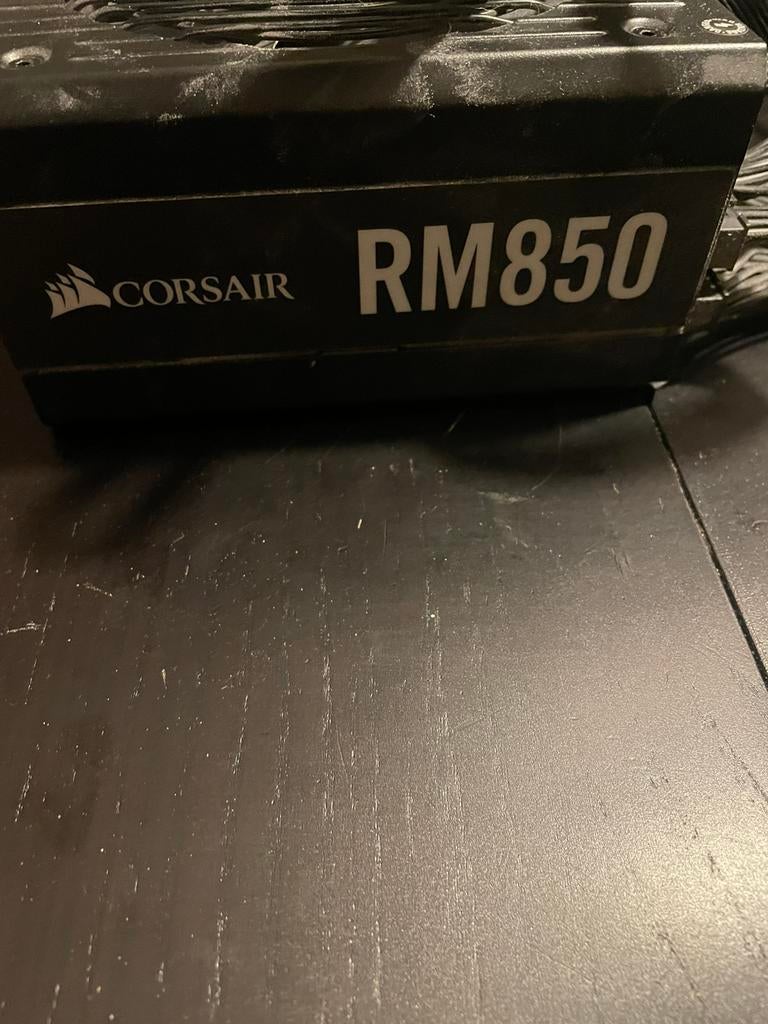 Alimentation corsair RM 850, Computers en Software, Interne voedingen, Ophalen, Zo goed als nieuw