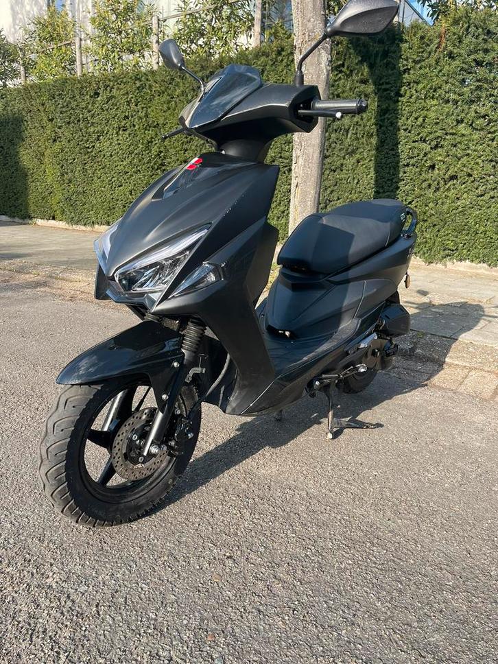 GTS SIROCCO B klasse 2025!!, Fietsen en Brommers, Snorfietsen en Snorscooters, Zo goed als nieuw, Overige merken, Benzine, Ophalen