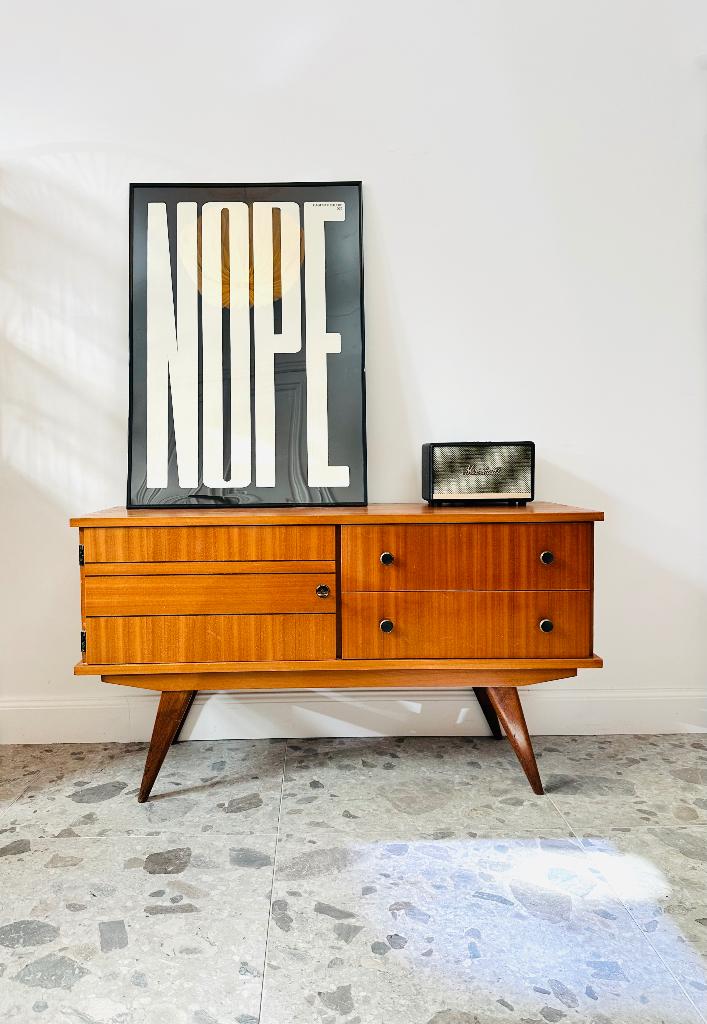 Vintage lowboard, Ophalen, Gebruikt, 100 tot 150 cm, 25 tot 50 cm