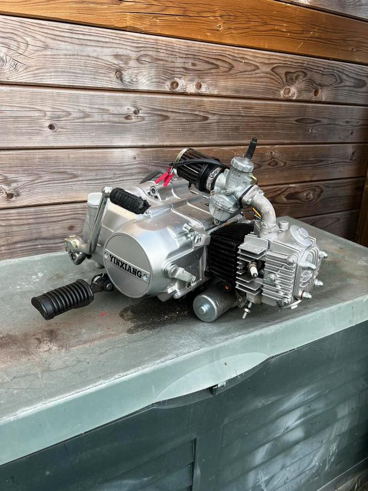 50cc motorblok nieuw, Fietsen en Brommers, Brommeronderdelen | Algemeen, Ophalen