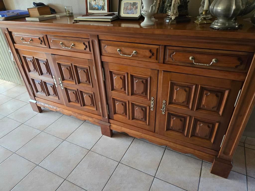 Dressoir massief, Huis en Inrichting, Ophalen