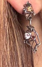 Oorbellen Josiane Douchamps, Ophalen of Verzenden, Zo goed als nieuw, Knopjes of Stekers