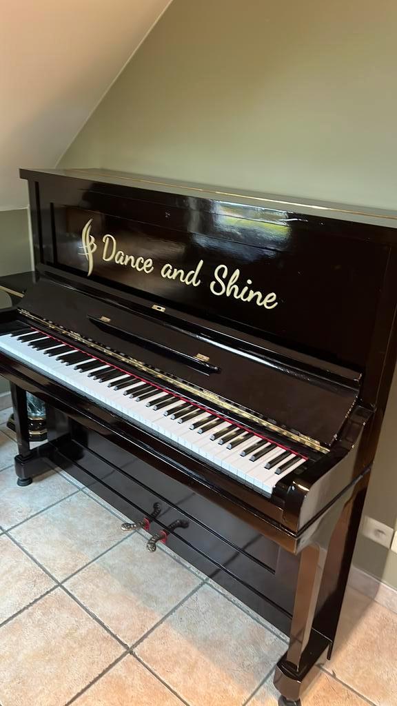 Piano, Muziek en Instrumenten, Piano's, Gebruikt, Piano, Overige kleuren, Ophalen