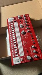 Rd-6 analoge (!) drummachine behringer, Musique & Instruments, Synthétiseurs, Enlèvement, Comme neuf